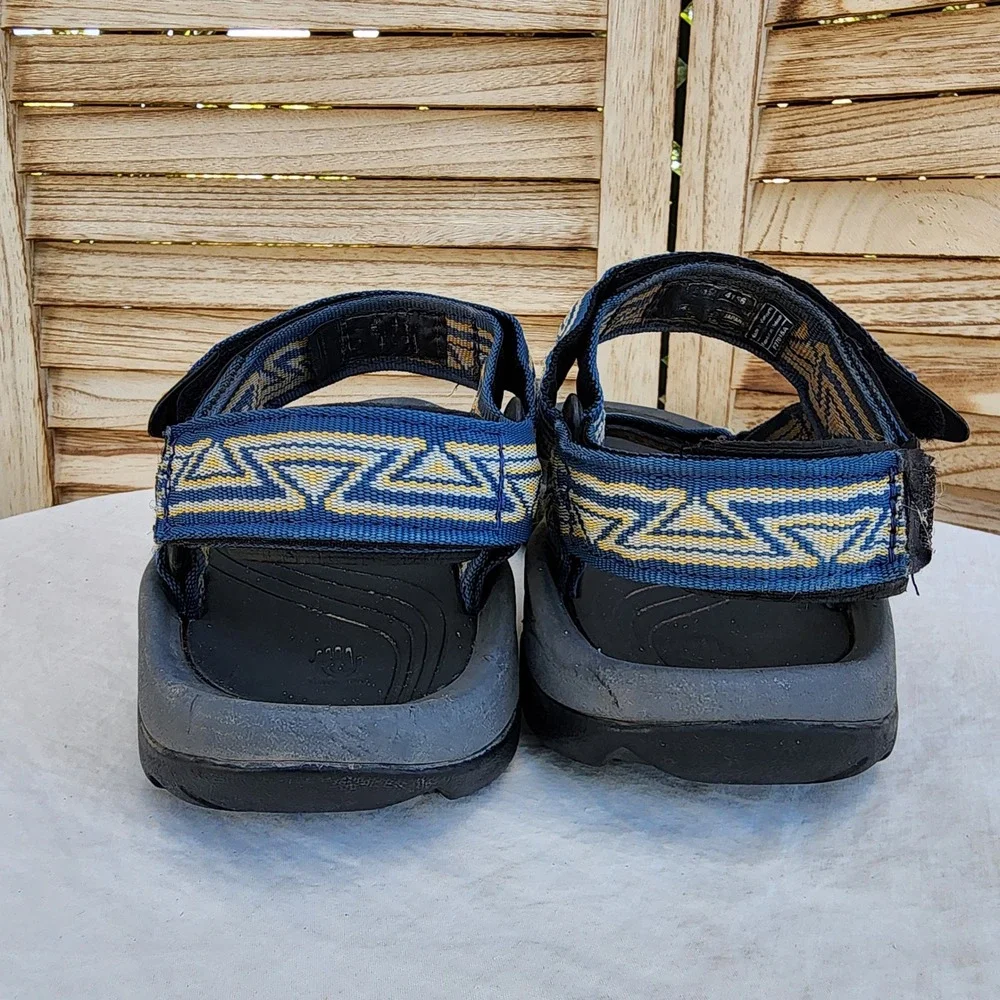 Teva Hurricane XLT2 US 9 Blue Geometric Retro Sport Water Sandals Sport Hiking